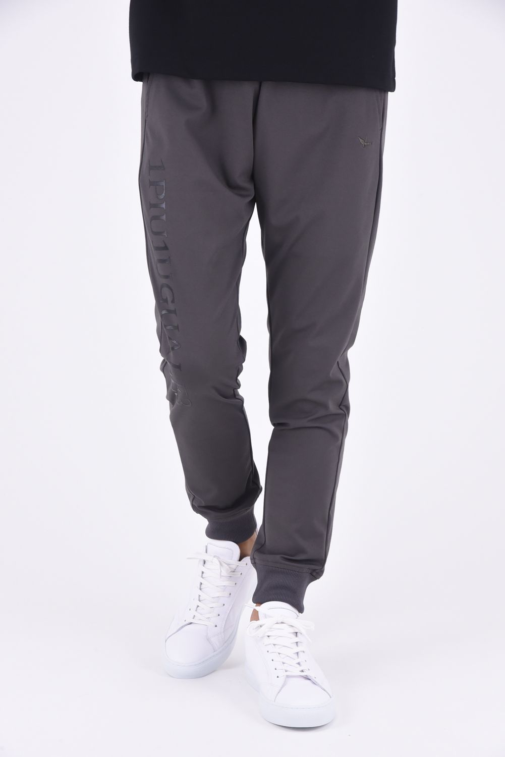 113SPORT COMFORTABLE TAG SOLID RIB / 113ロゴ ストレッチ リブパンツ チャコール