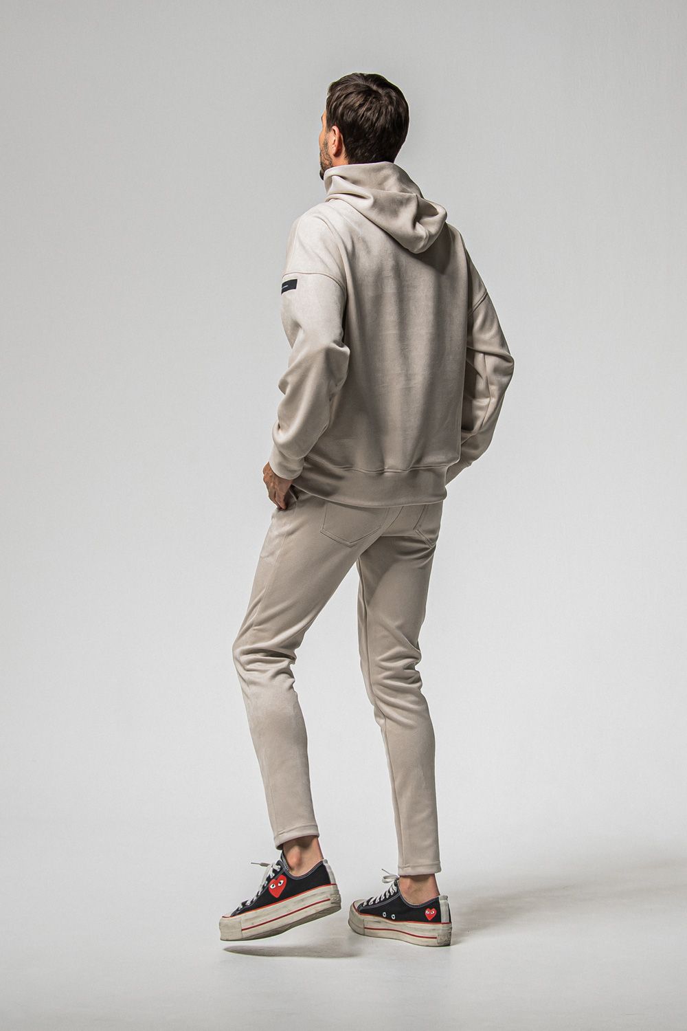 CHRIS EASY HEAT TUCK PANTS / スウェードジャージー スラックスイージータックパンツ (グレージュ) (1月上旬入荷予定) ※オーダー締切：9月1日(月)18:00