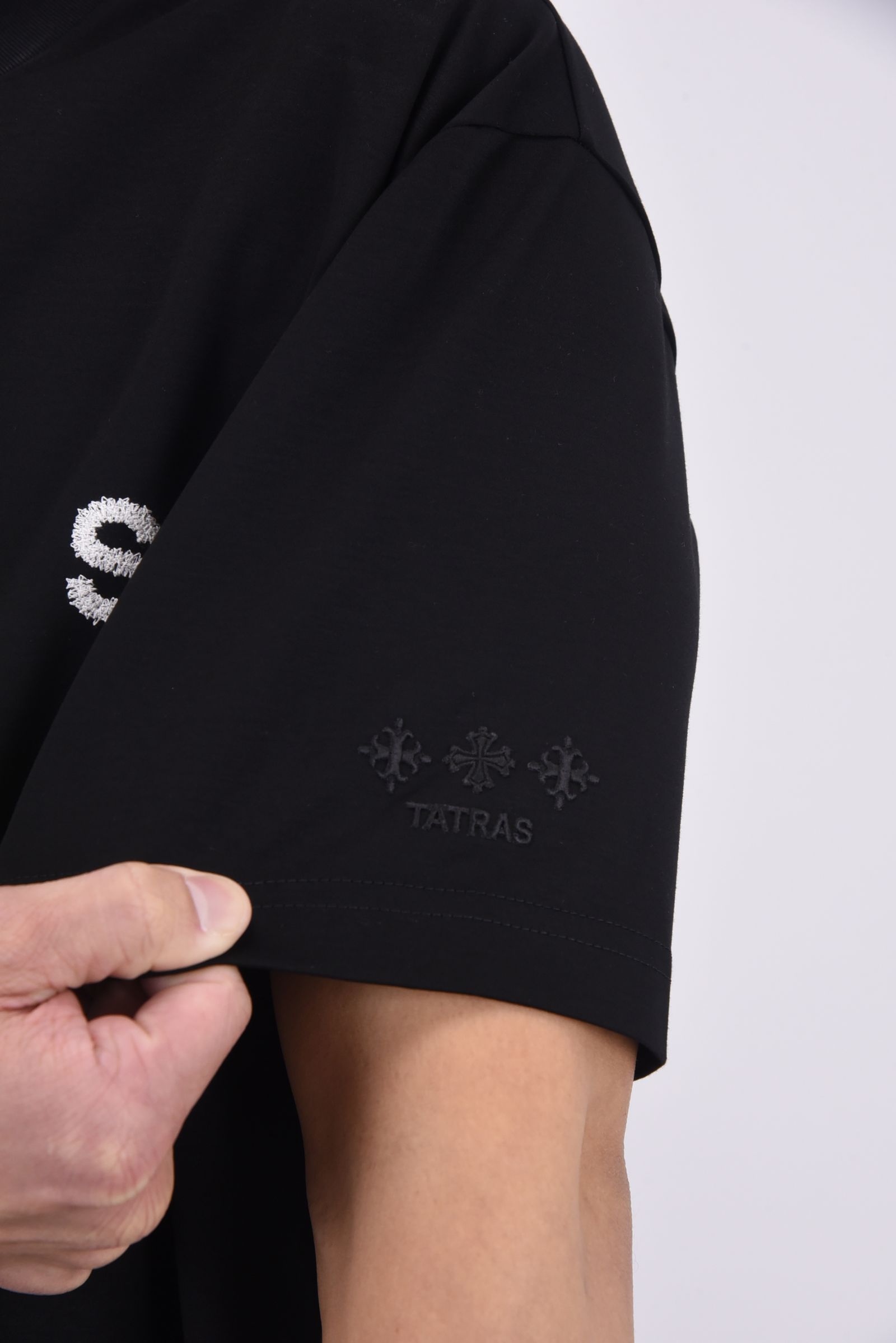 PARTINICO (パルティニコ) / ブランドロゴ刺繍 ハーフスリーブ Tシャツ ブラック