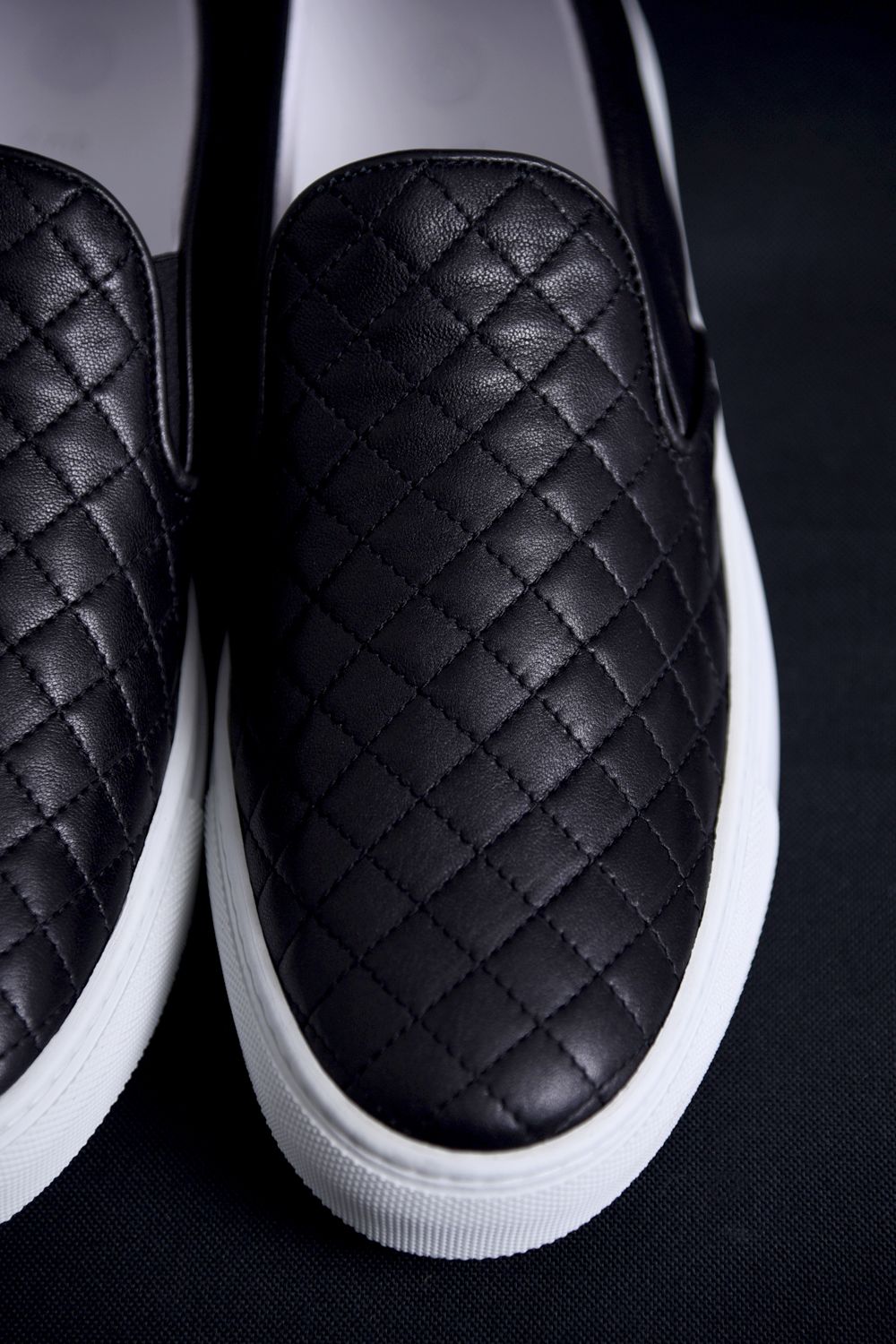2000 KIPS-QUILTING / SLIP-ON