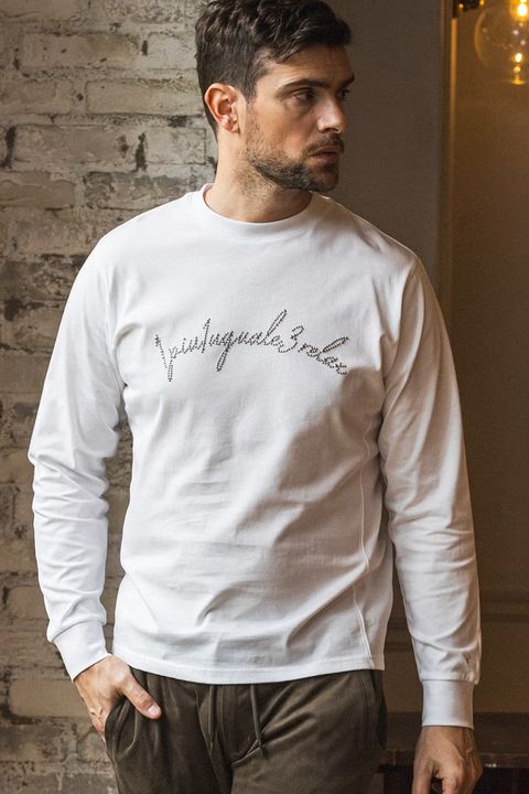 【26AW】 SCRIPT LOGO HOTFIX STUDS L/S T-SHIRT / スクリプトロゴ ホットフィックス スタッズ ロングスリーブ Tシャツ (ホワイト)