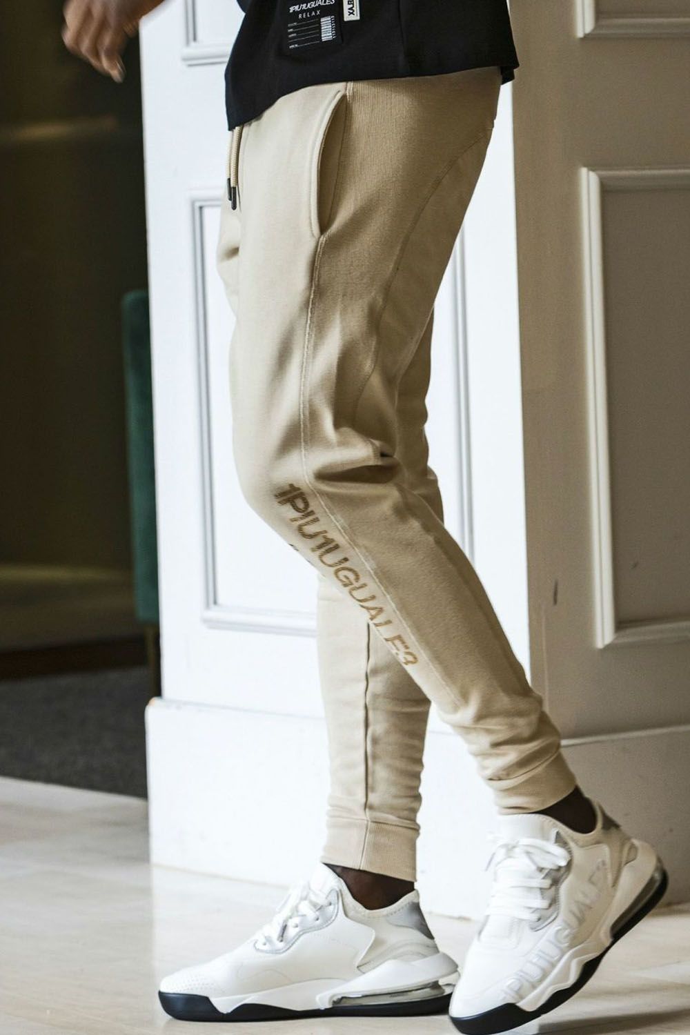 RHINESTONE LOGO LONG PANTS / ラインストーン ロゴロングパンツ (ベージュ)