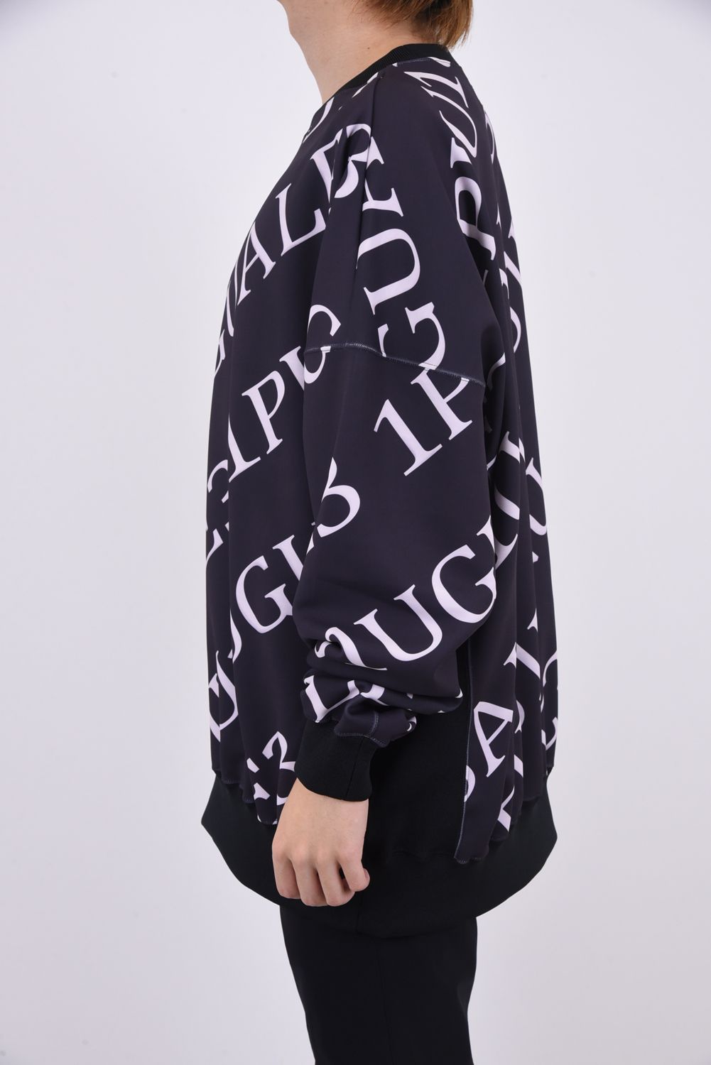 《1PIU1UGUALE3 RONE》 R[10] 113CRAZY JERSEY BIG CREW 113LOGOTEX / 113ロゴ クレイジージャージ クルーネック ブラック