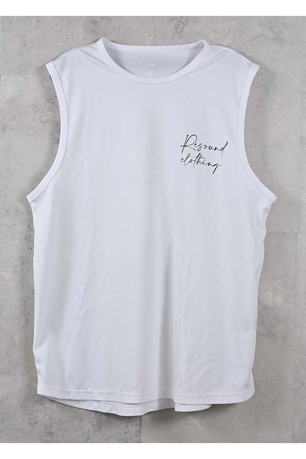 OVER NO SLEEVE / カリグラフィーロゴ オーバーサイズ ノースリーブ （ホワイト） (6月上旬入荷予定) ※オーダー締切:2月15日(日)18時