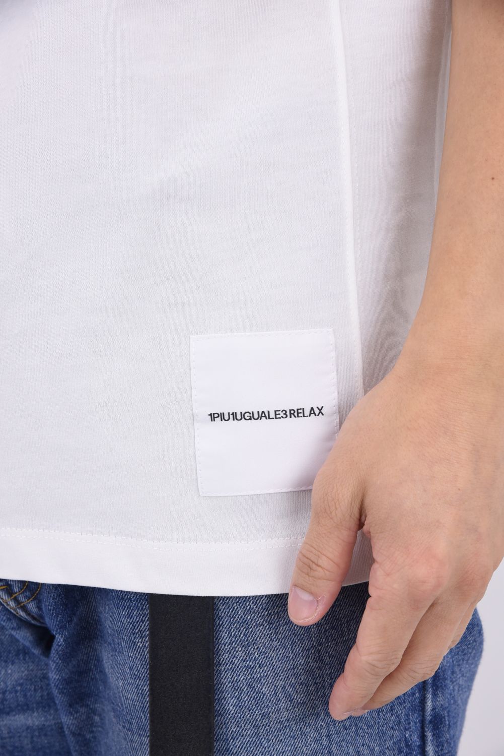 【26SS】 NAME PATCH T-SHIRT / ブランドロゴネームパッチ Tシャツ (ホワイト)