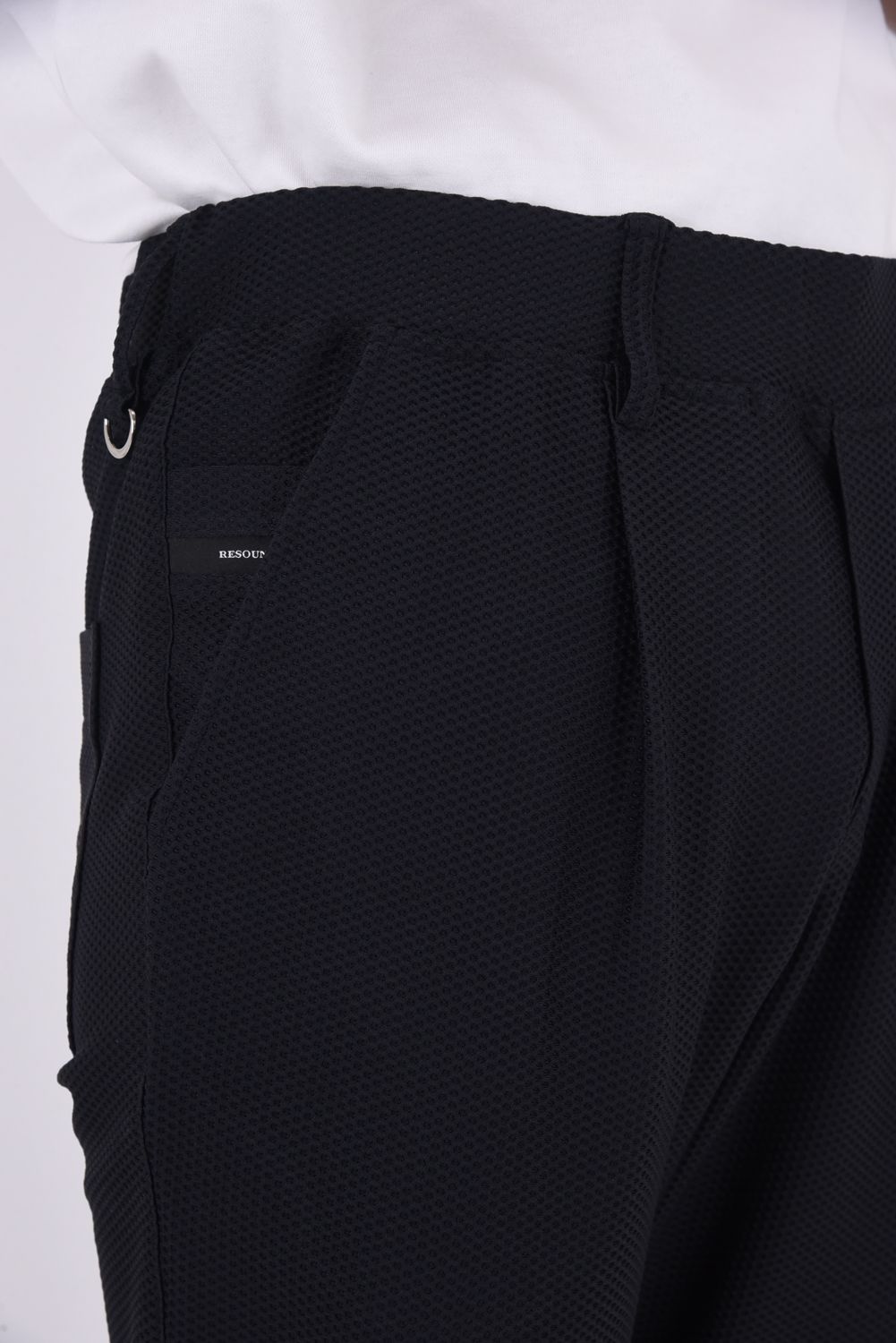 CHRIS EASY TUCK PANTS / ストレッチメッシュトリコット スラックスイージータックパンツ (ブラック)