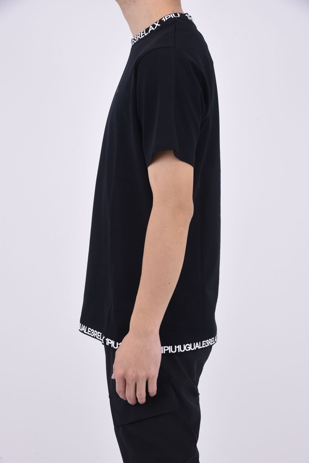 COLLAR LOGO T-SHIRT / ネックロゴ 半袖Tシャツ ブラック