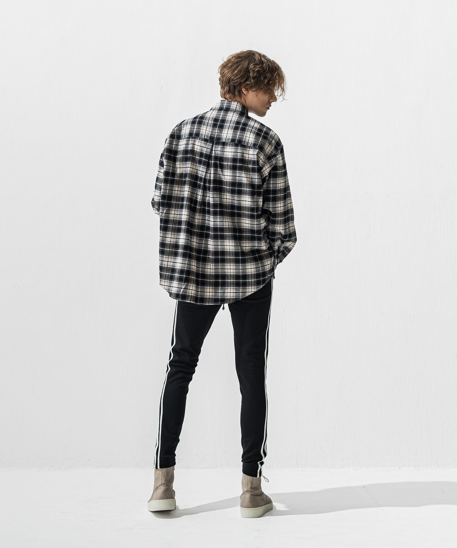 BLIND LINE PT / スーパータイト ラインパンツ (ブラック) (1月上旬入荷予定) ※オーダー締切:9月7日(月)17時