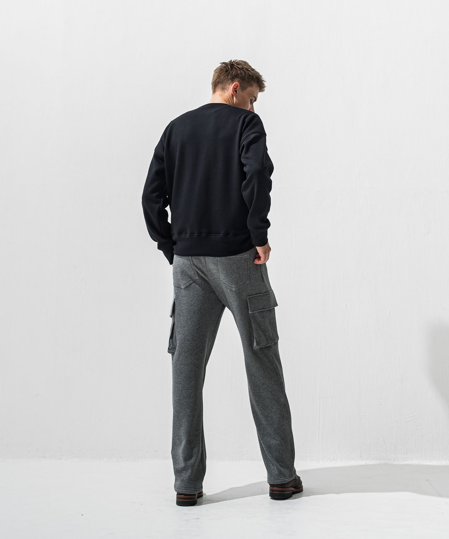 VELOURS FLEECE WIDE HEAD CARGO / 裏起毛 ベロアフリース ワンタックカーゴパンツ (チャコール) (11月中旬入荷予定) ※オーダー締切:9月7日(月)17時
