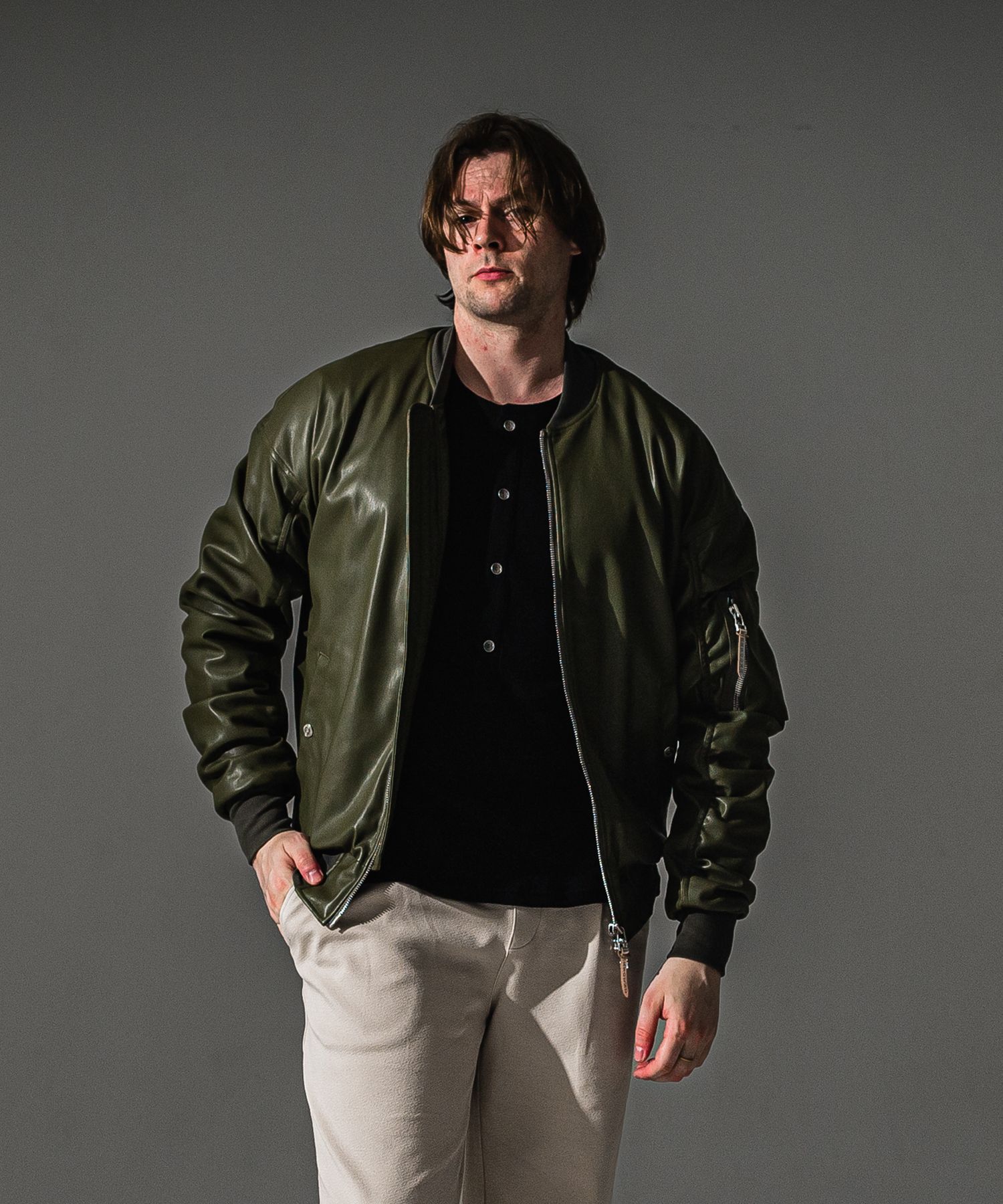 David JACKET / ドロップショルダー エコレザーフライトジャケット (カーキ) (9月末入荷予定) ※オーダー締切:5月23日(土)17時