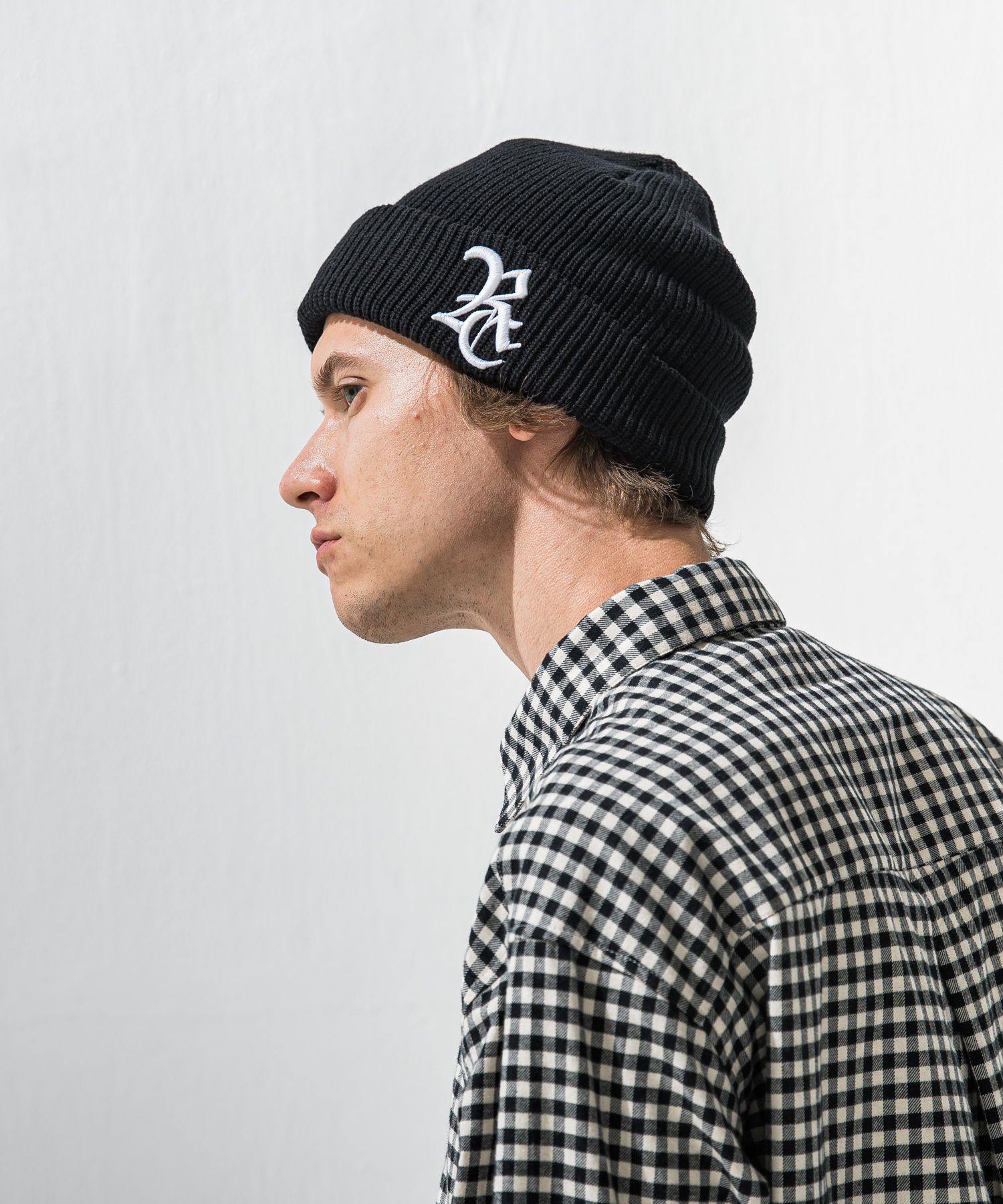 COTTON knit cap / コットン RCロゴ刺繍 ニットキャップ (ブラック/ホワイト) (12月上旬入荷予定) ※オーダー締切:9月7日(月)17時