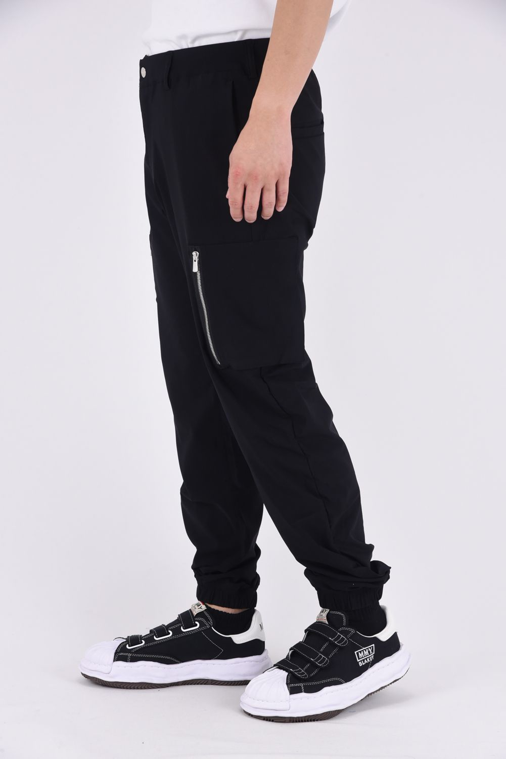DAVID NYLON CARGO PANTS / ストレッチナイロン ミリタリーカーゴパンツ ブラック