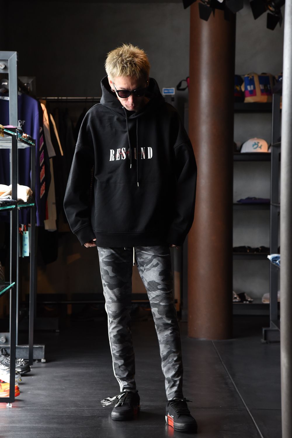 【RESOUND CLOTHING】圧倒的な人気を誇るラインパンツを使用した2021SS 最新スタイル①