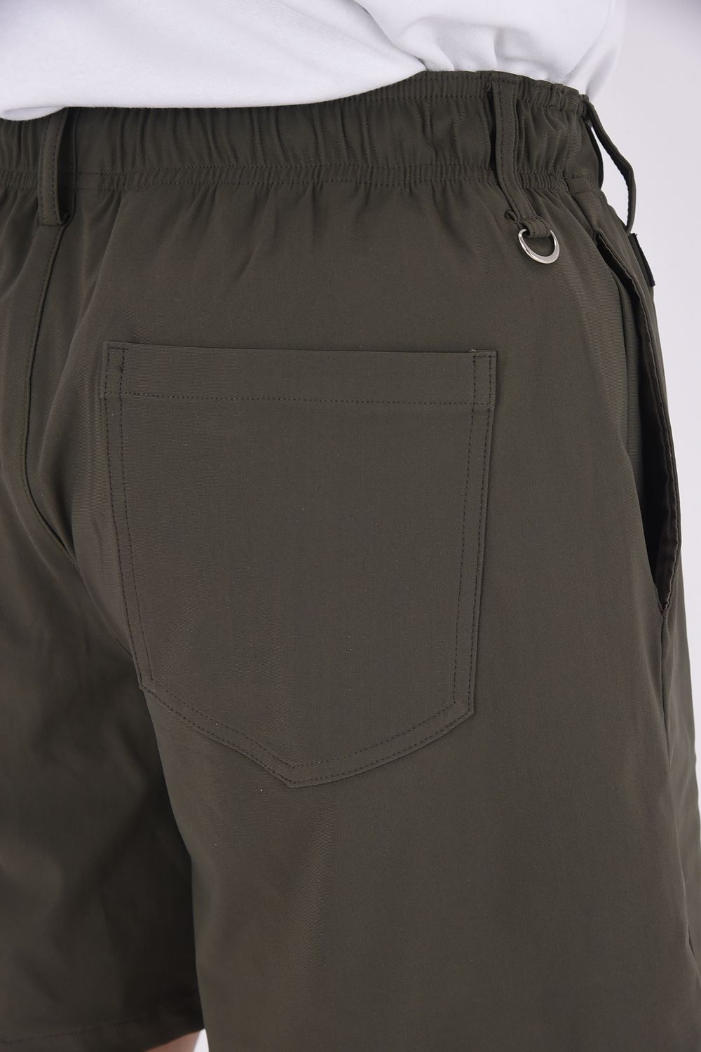 TV NYLON SHORTS / ナイロンマイクロファイバー ルーズフィット ショートパンツ カーキ