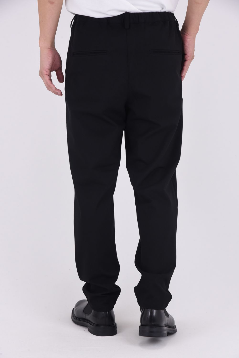 PAT WIDE EASY PANTS / オックス生地 ワイドテーパード イージースラックス ブラック