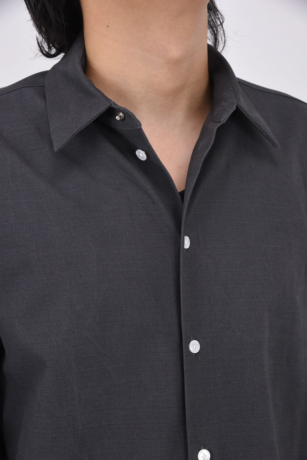 COTTON TWILL ELBOW PATCH DETAIL SHIRT / チャコールブラック
