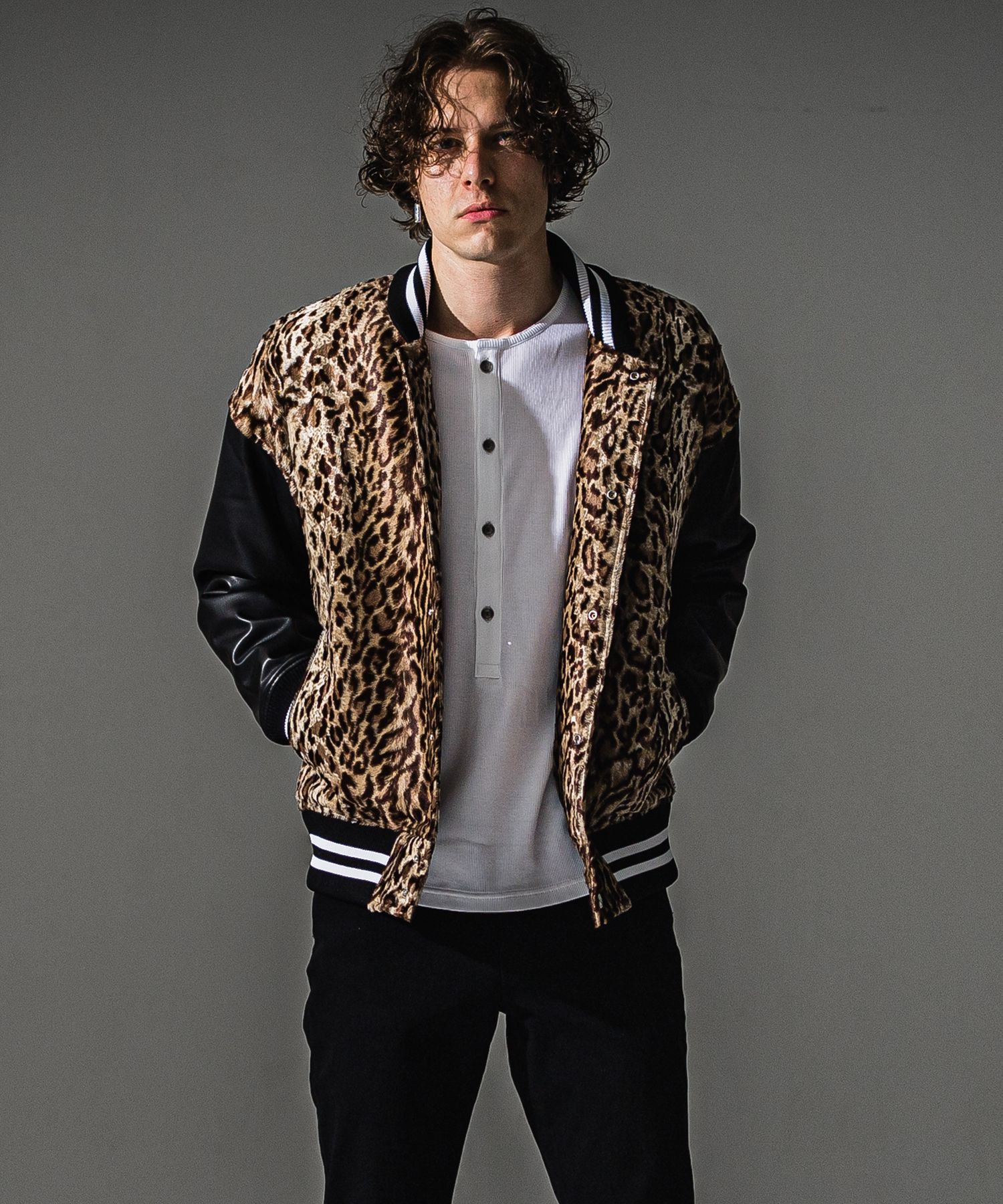 Varsity jacket / エコファー エコレザースリーブ スタジャン (レオパード) (10月末入荷予定) ※オーダー締切:5月23日(土)17時