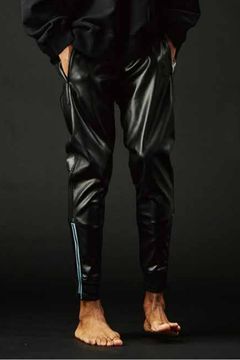 【113SPORT VOL.12 / 24AW】 113SPORT PREMIUM HYBRID LEATHER HEM ZIP PT / 113ロゴ レザー ジップ パンツ ブラック / ターコイズ