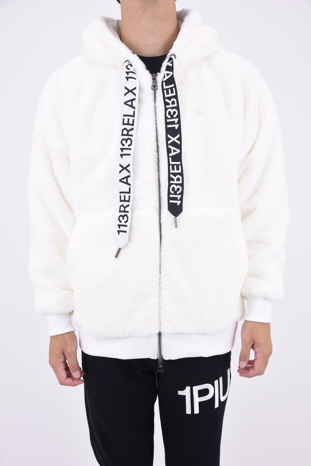 1PIU BOA HOODIE / スピンドル ロゴファーブルゾン ホワイト