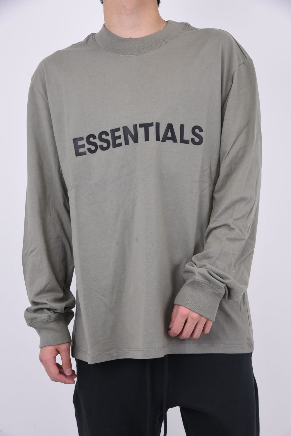 FOG ESSENTIALS - ESSENTIALS FRONT LOGO L/S / フロント ロゴ クルー 