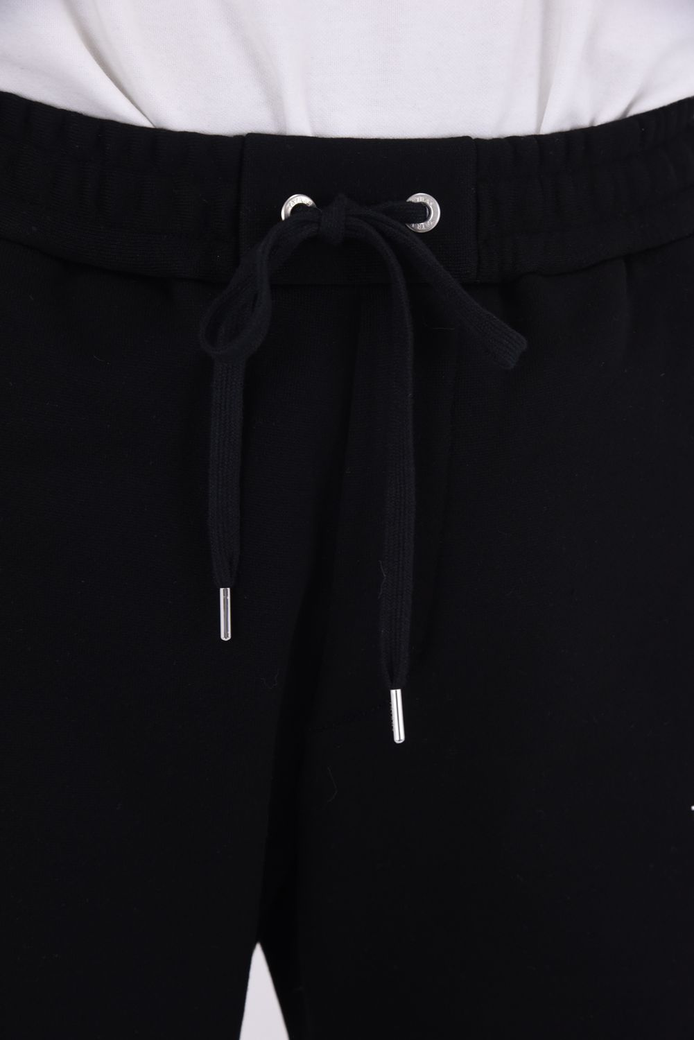 FUSSA (フッサ) / ワンポイントロゴ レギュラーフィット ショートパンツ （ブラック）