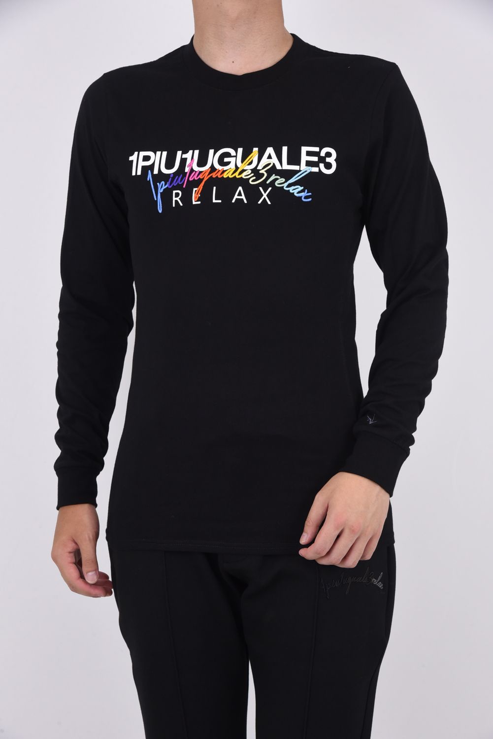 1piu1uguale3 - 1piu1uguale3 1piu1uguale3 relax AKM の+corporativo