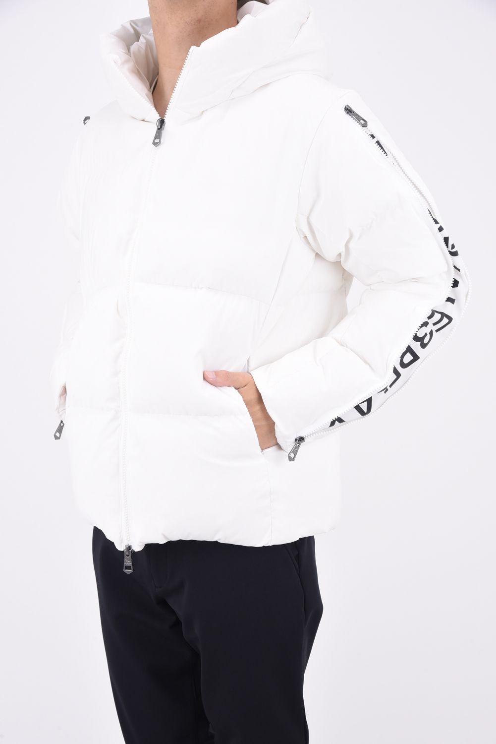 ZIP LOGO STRETCH DOWN JACKET / ジップロゴ ストレッチ ダウンジャケット ホワイト