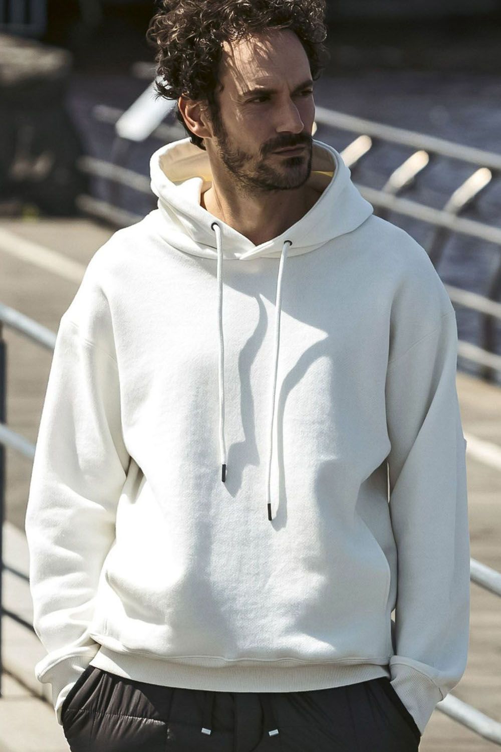 PATCH LOGO HOODIE / バックロゴ ヘビースウェット フーディー (ホワイト)