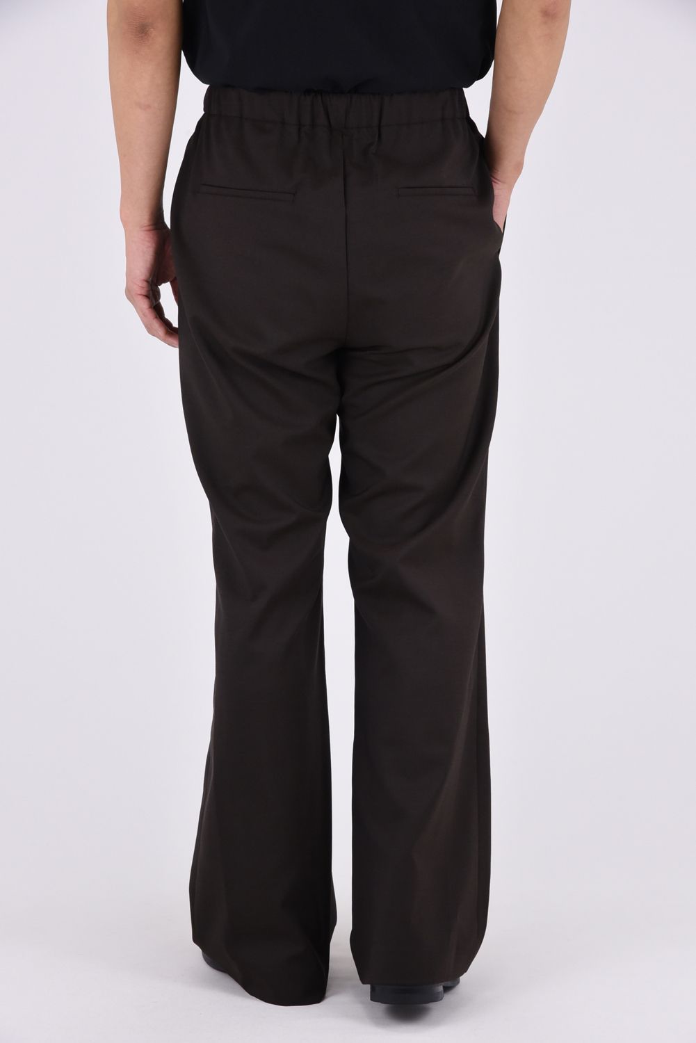 TWILL SOFT FLARE PANTS / ツイル ソフトフレアパンツ (ブラウン)