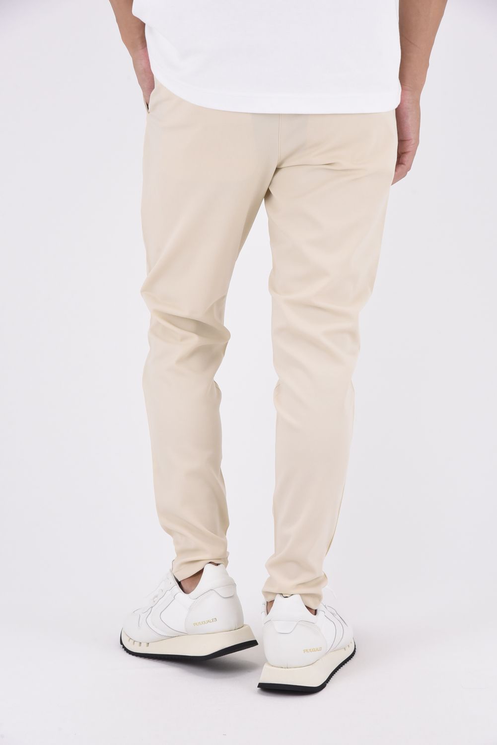 PAT TIGHT EASY PANTS / タイトテーパード イージースラックス (ベージュ)