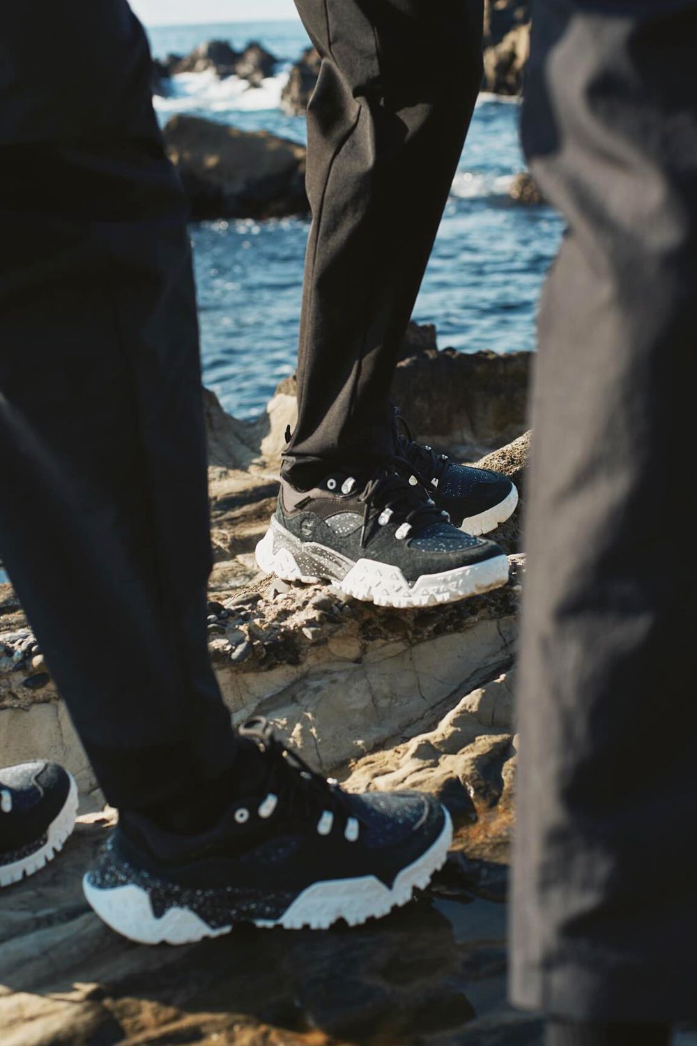 【White Mountaineering × Timberland®】 MOTION SCRAMBLE WATERPROOF HIKING SHOES / ティンバーランドコラボ ハイキングスニーカー ブラック