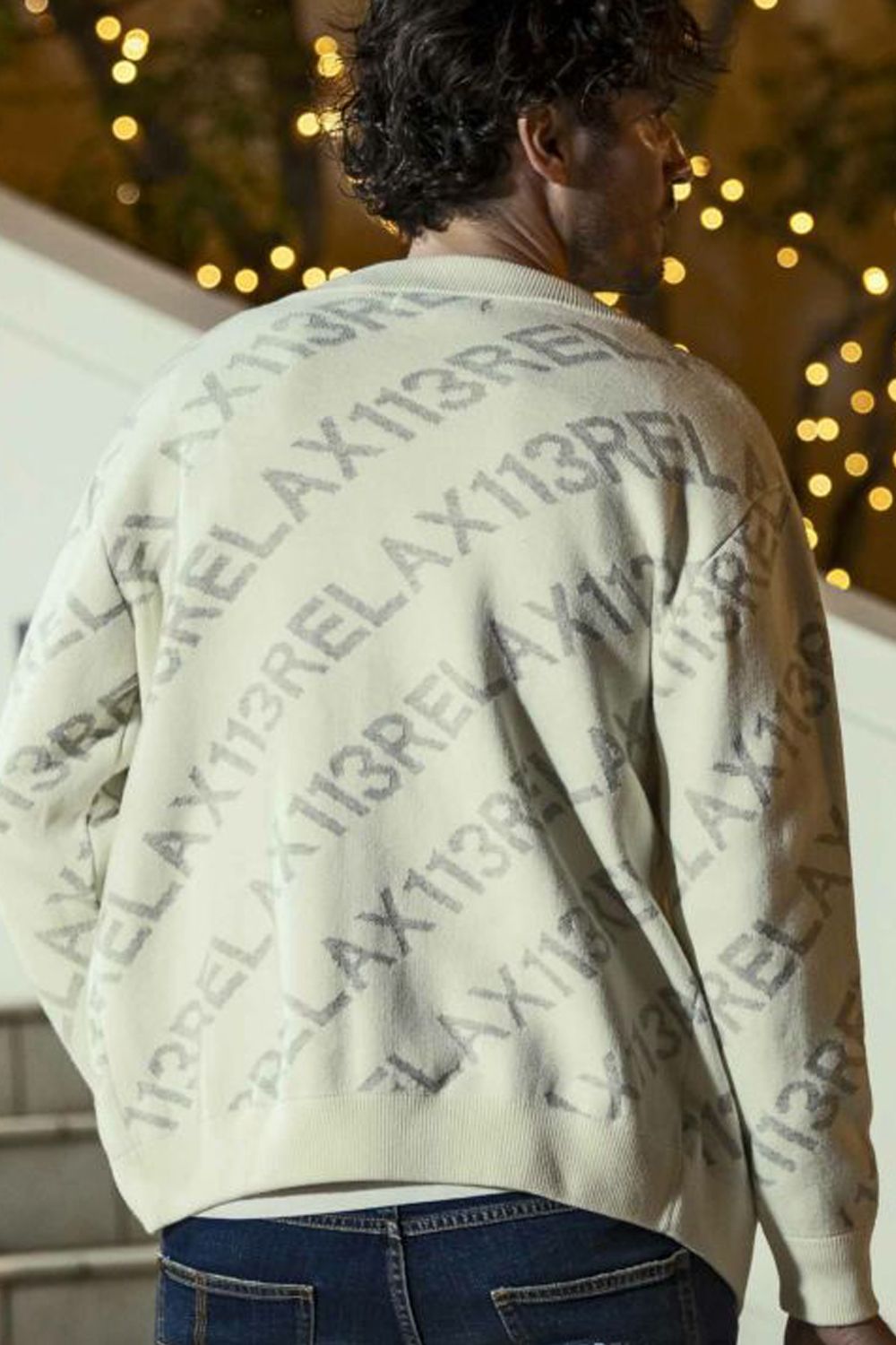 DIAGONAL LOGO CARDIGAN / 総柄ロゴ ニットカーディガン ホワイト