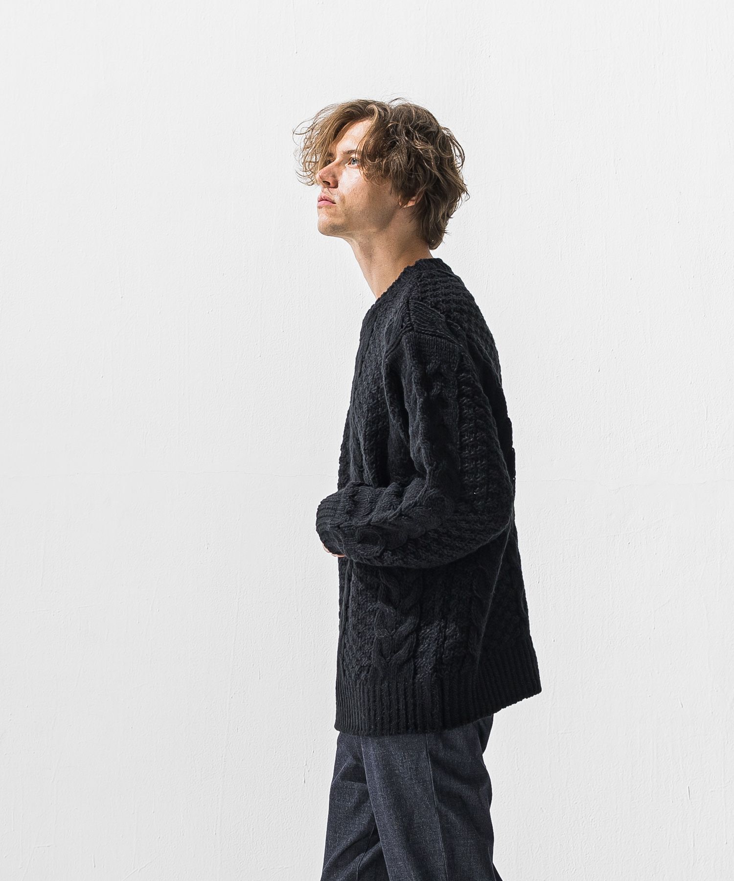 CABLE LAW SWEATER / ケーブル編み ローゲージセーター (ブラック) (10月下旬入荷予定) ※オーダー締切:9月7日(月)17時