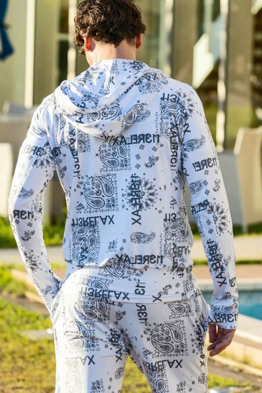 【1PIU1UGUALE3 RELAX】ペイズリーラッシュガードパーカー 1PIU1UGUALE3 RELAX - ALOHA PAISLEY HOODIE / ペイズリー柄