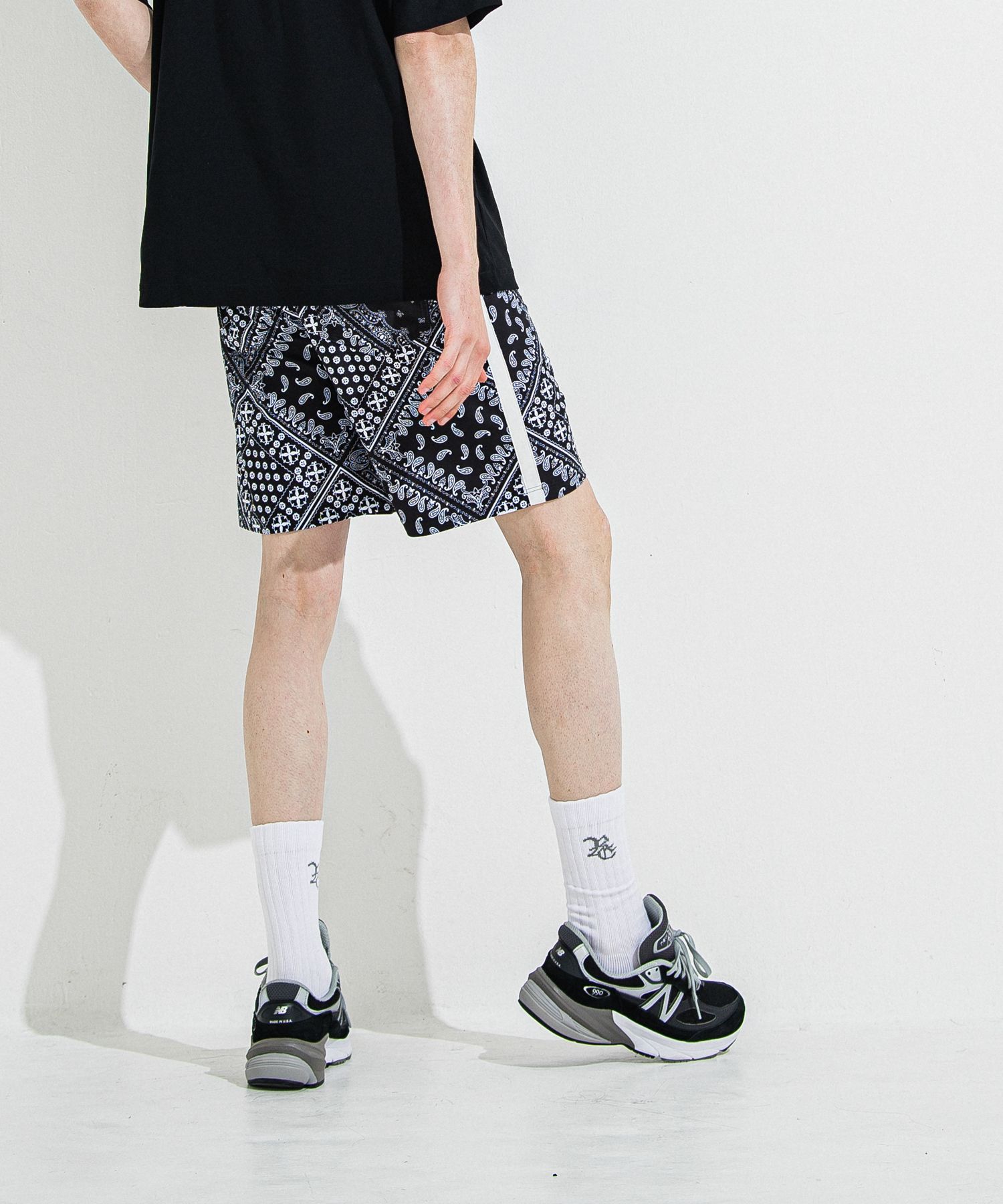 RUSH SHORTS / ラッシュガード バンダナ柄 ショートパンツ (ブラック) (5月末入荷予定) ※オーダー締切:2月15日(日)18時