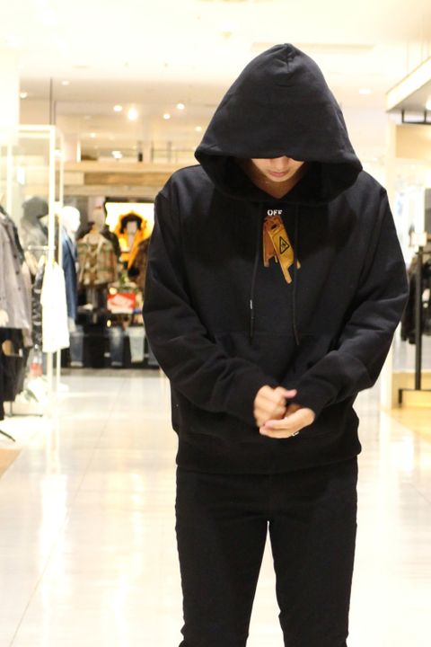 【 OFF-WHITE 】2020AWスタイル