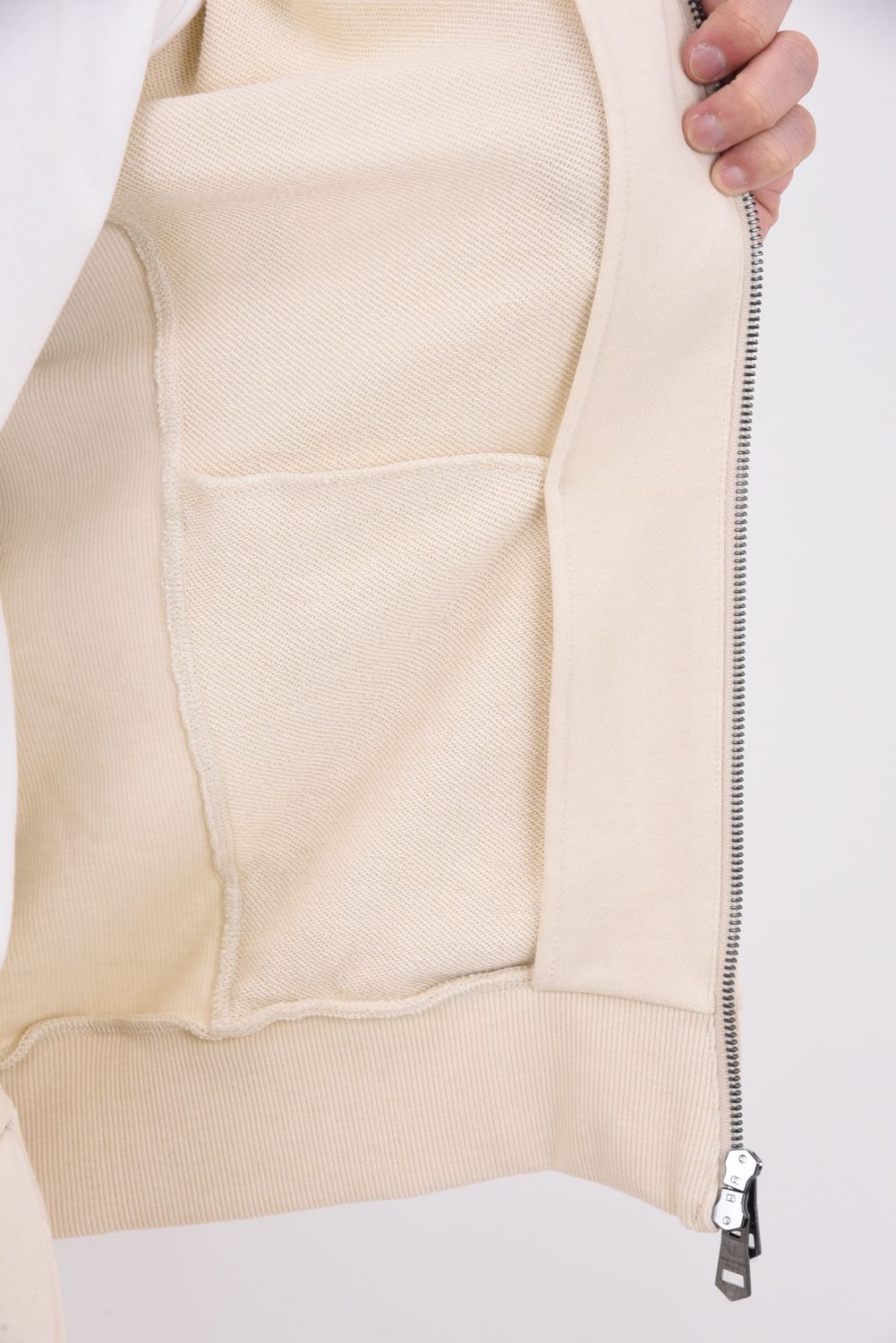 【26SS】 HOOD EMBOSSED LOGO HOODIE / エンボスロゴ ジップパーカー (ベージュ)