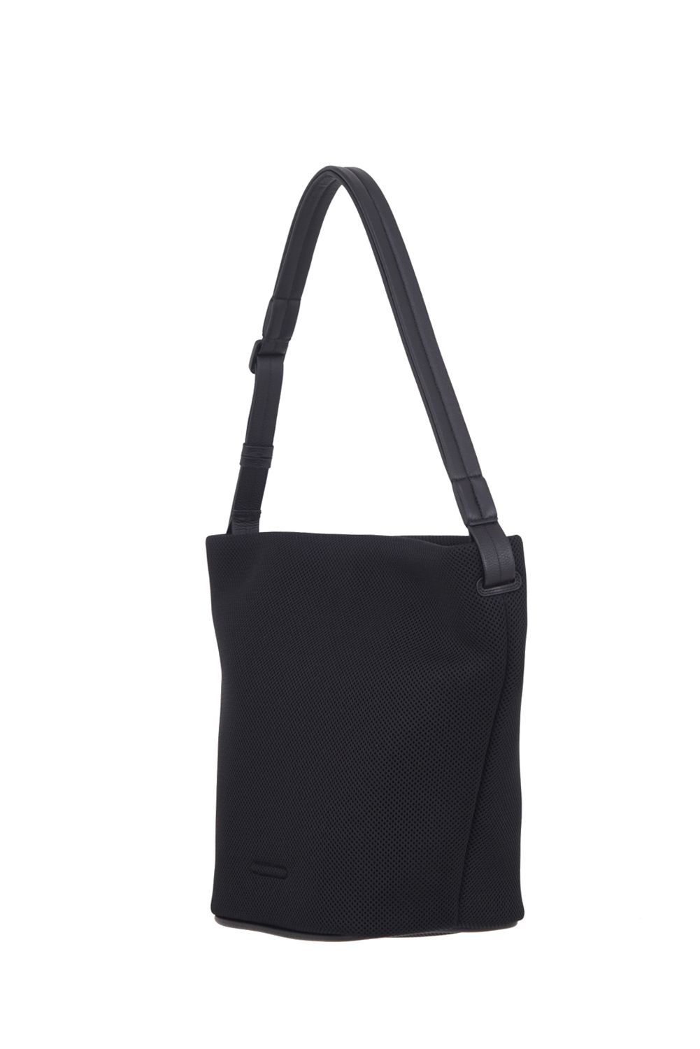 ESSENTIAL DOUBLE RUSSELL HOBO MIDIUM / メッシュ素材 レザーストラップ ショルダートートバッグ (ブラック)