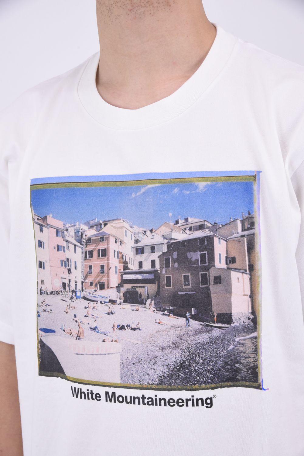 "GENOVA" PHOTO T-SHIRT / フォトプリント レギュラーシルエット クルーネック 半袖 Tシャツ ホワイト