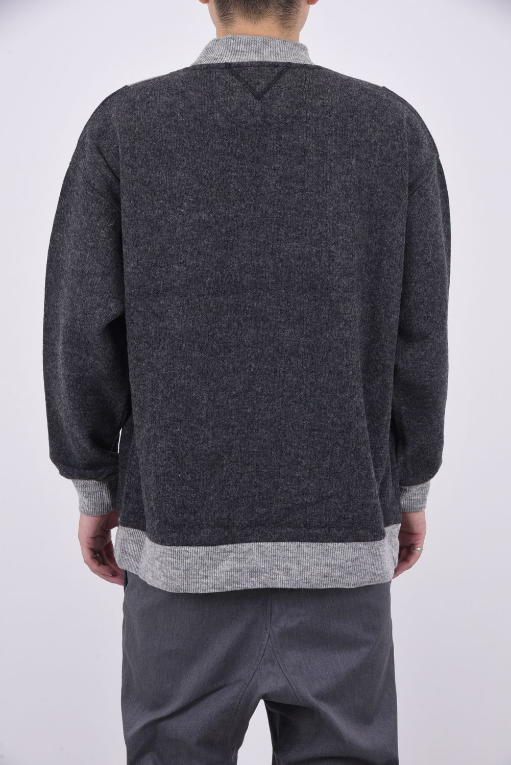 MOCK NECK CONTRASTED PULLOVER / グレンチェック モックネック ニット チャコール