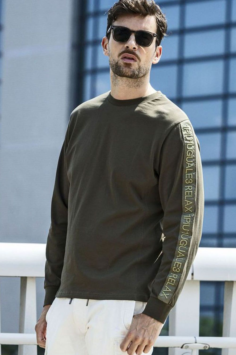 TAPE LOGO LONG T-SHIRT / テープロゴ ロングスリーブ (カーキ)