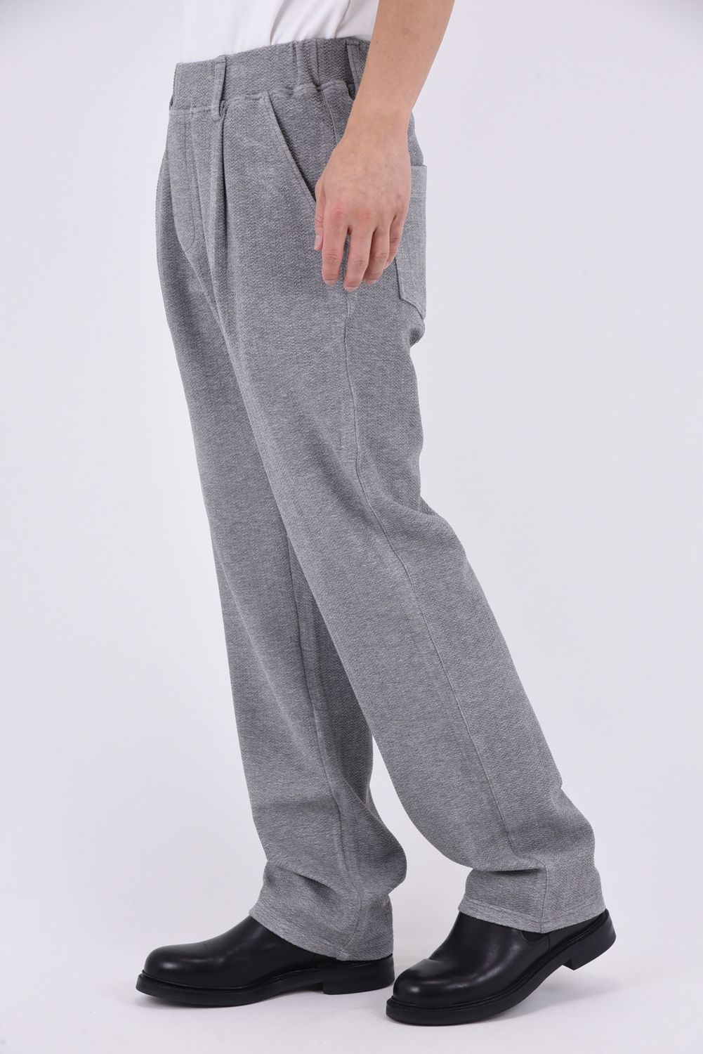 SEMI WIDE TUCK PANTS / ブリスターニット セミワイド ワンタックイージーパンツ (グレー)