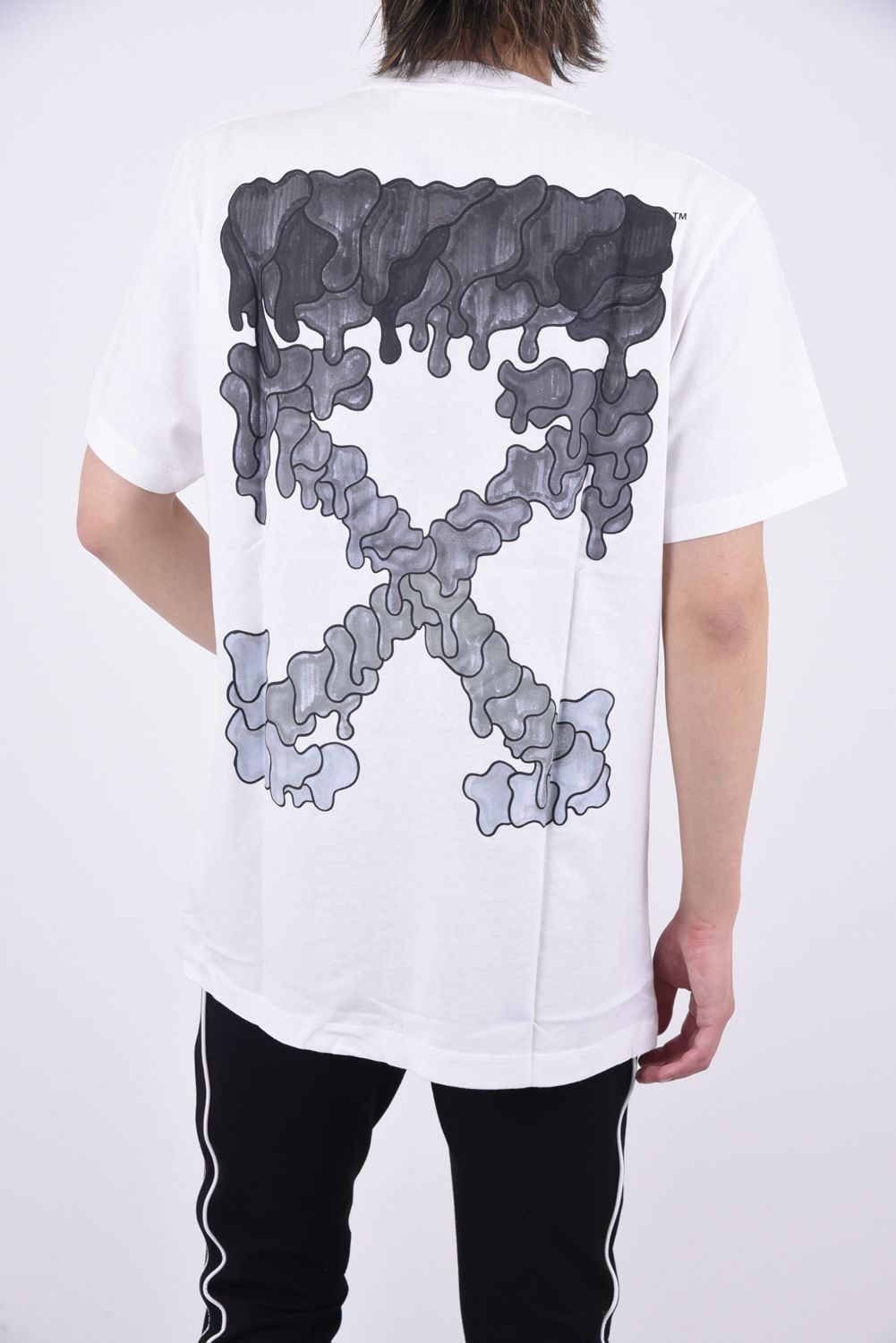 OFF-WHITE - SPRAY MARKER S/S TEE / グラフィック アローロゴ 