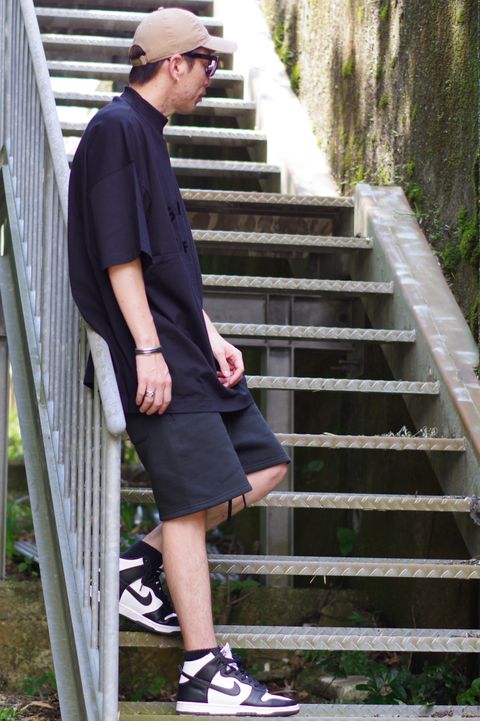 【FOG ESSENTIALS 】 ブラックをメインとしたストリートスタイル