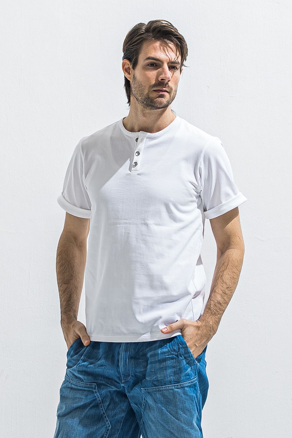 ROLLUP HENRY TEE / ロールアップスリーブ ヘンリーネック Tシャツ （ホワイト） (4月中旬入荷予定) ※オーダー締切:2月15日(日)18時