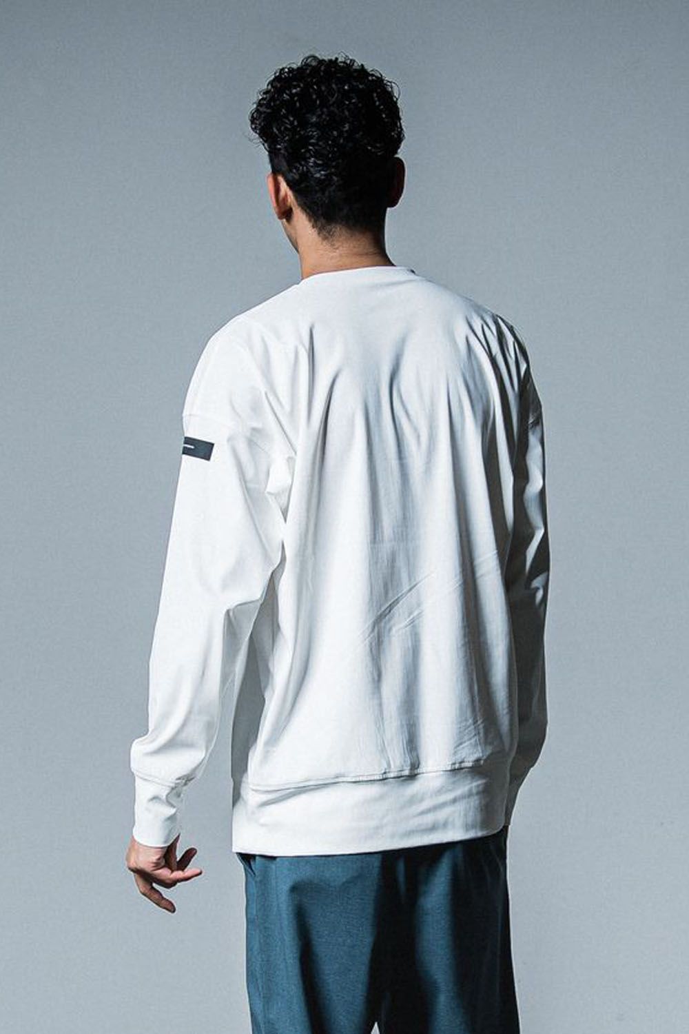 NYLON LONG SLEEVE / ロングスリーブ クルーネック オーバーサイズトレーナー ホワイト