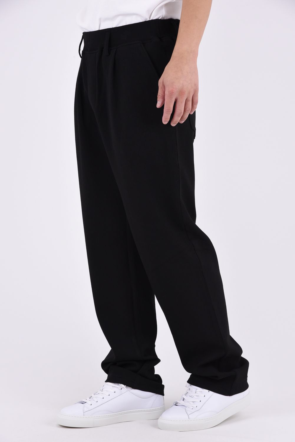 CHRIS EASY WIDE TUCK PANTS / ブリスターニット ワンタック イージーパンツ (ブラック)