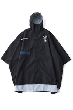【WMBC / KIU】 3 LAYERED PONCHO / KIU / W.M.B.Cコラボ 3レイヤード オーバーシルエット ポンチョ ブラック