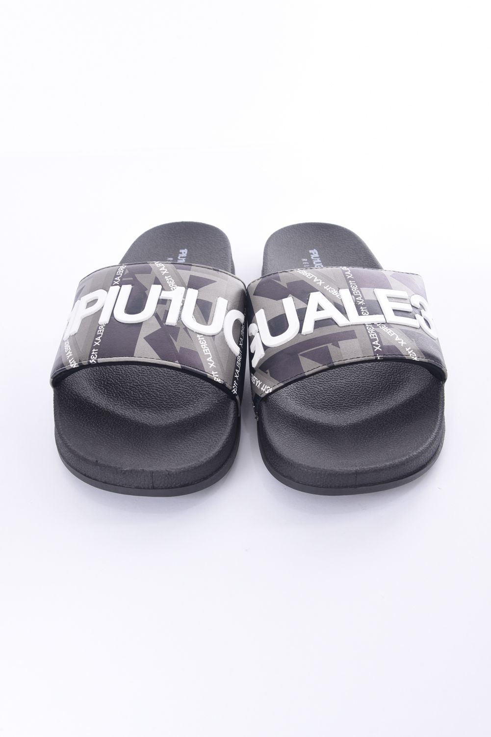 GEOMETRIC PRINT SANDALS / ジオメトリック柄 シャワーサンダル チャコール / ブラック