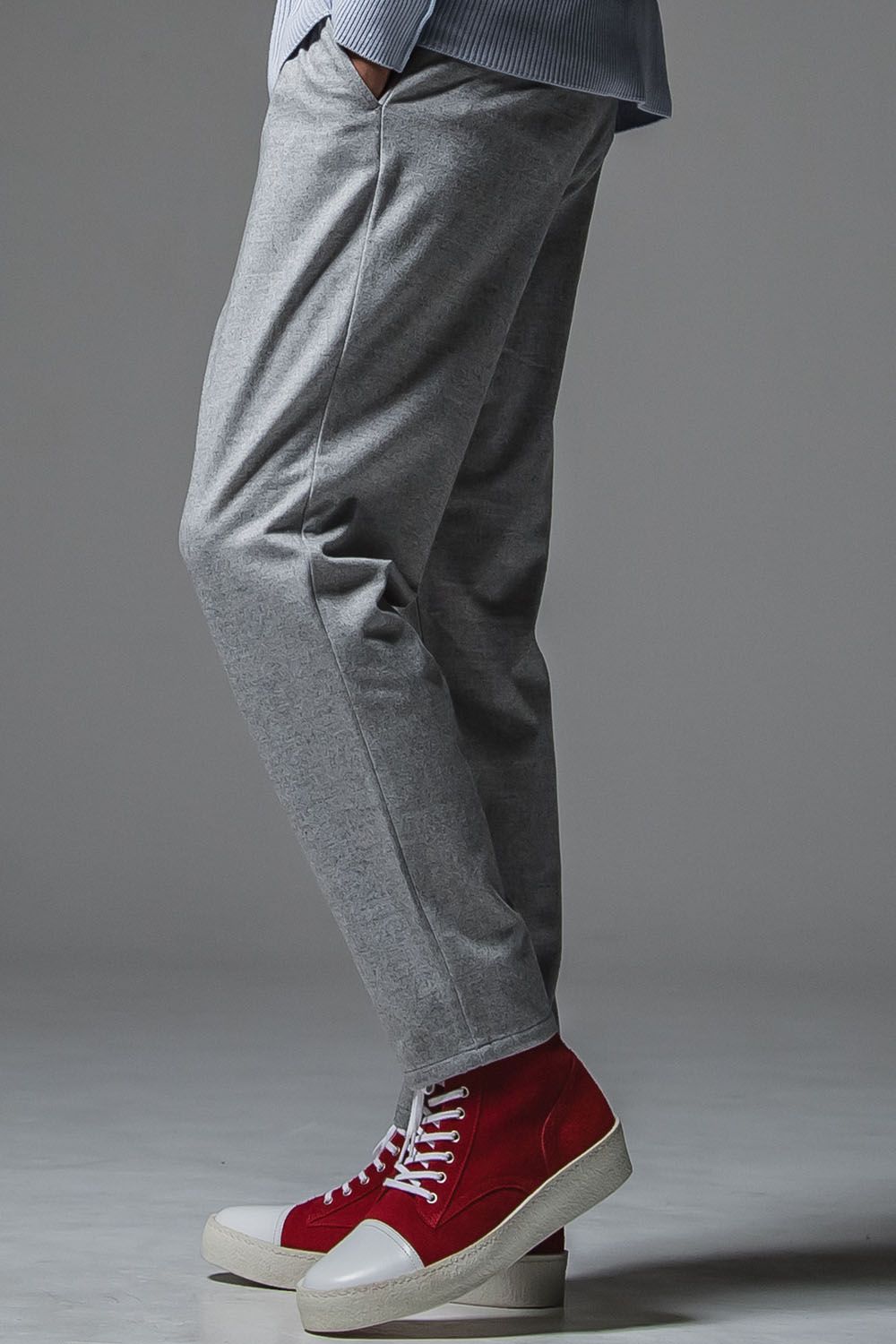 【STAFF RECOMMENDED ITEM】 PAT WIDE EASY PANTS / ストレッチツイル ウェビングベルト付き イージースラックス グレーウール